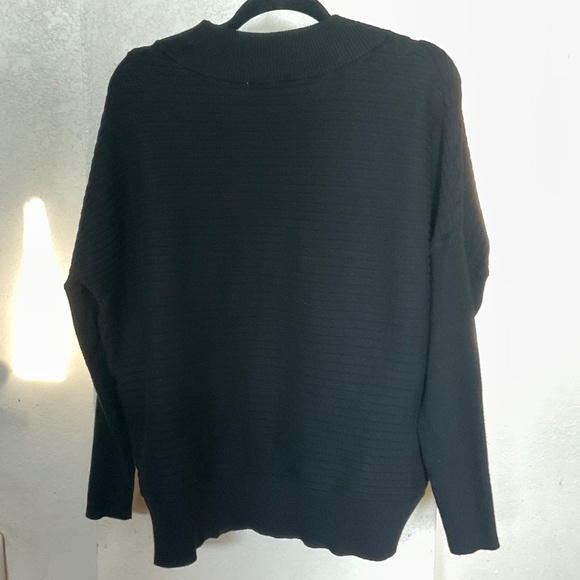 Time And Tru V-Neck Sweater - Picture 4 of 4